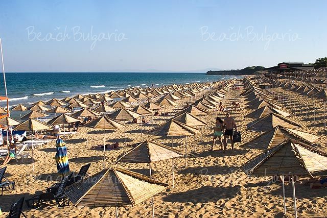 Несебър курорт на Черно море в България. Почивка на море в Несебър